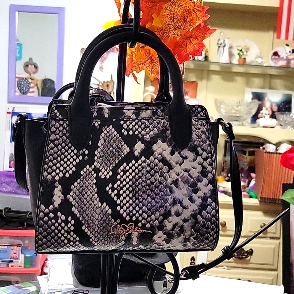 Libby Edelman - image 1